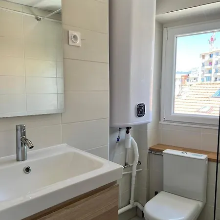 Neuf Centreville Climatise #13 Apartament Tulon